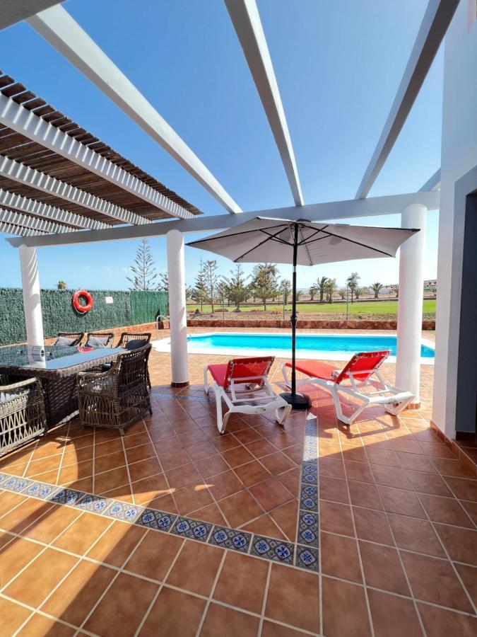 Villa Eva - New To The Market, Fully Refurbished Licensed Villa - Private Pool Caleta De Fuste Exterior foto